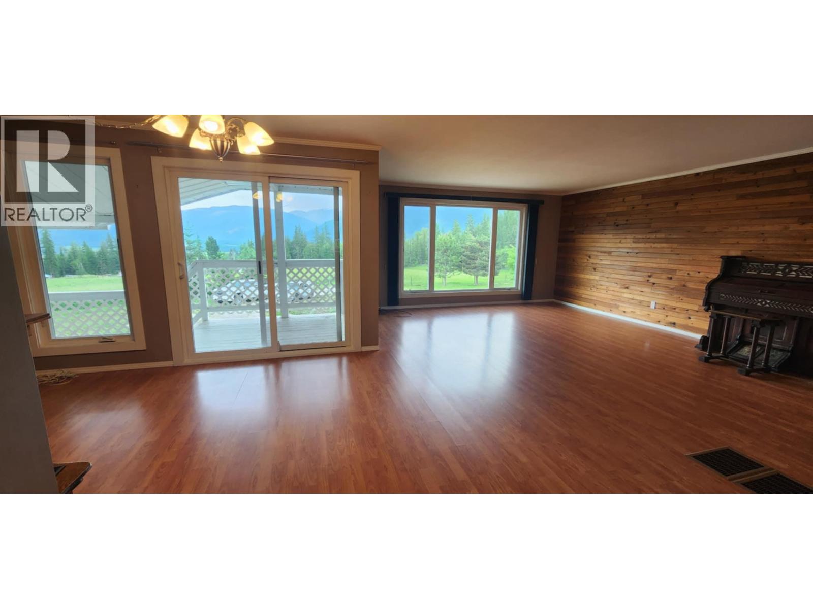 48 Puckett Road, Cherryville