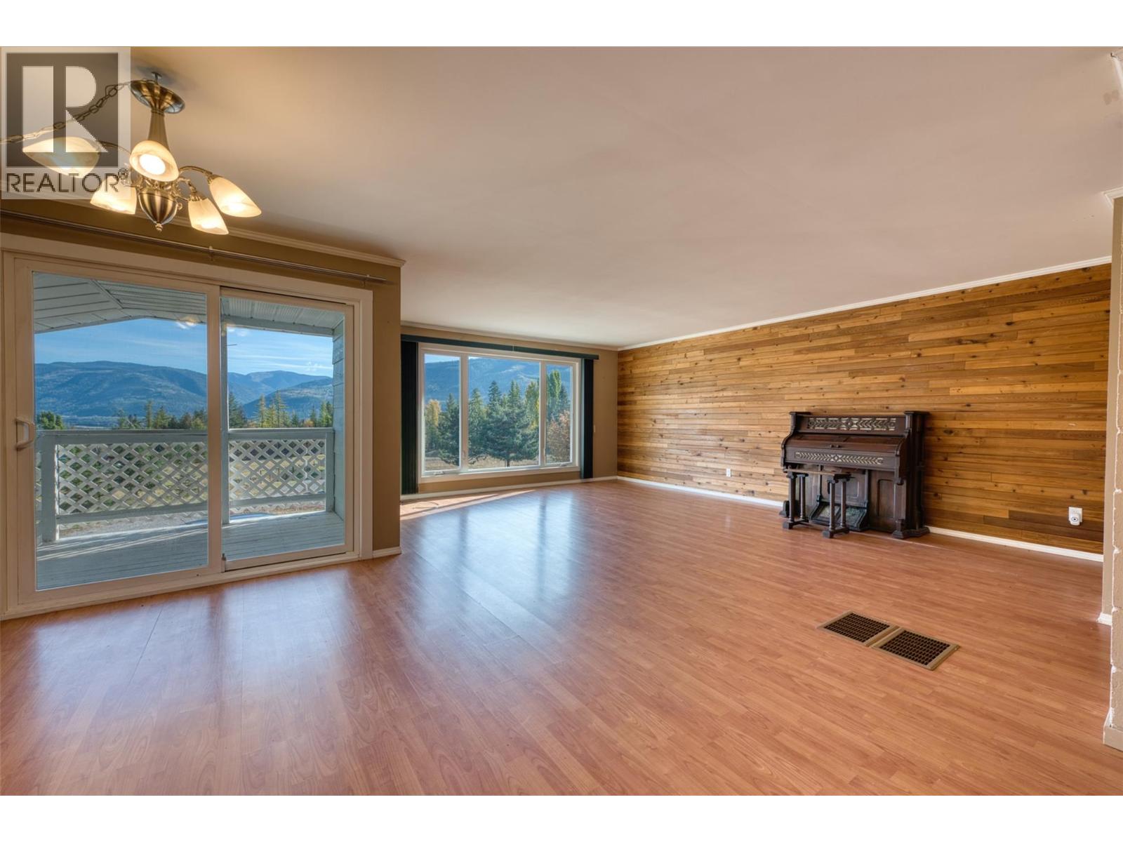 48 Puckett Road, Cherryville