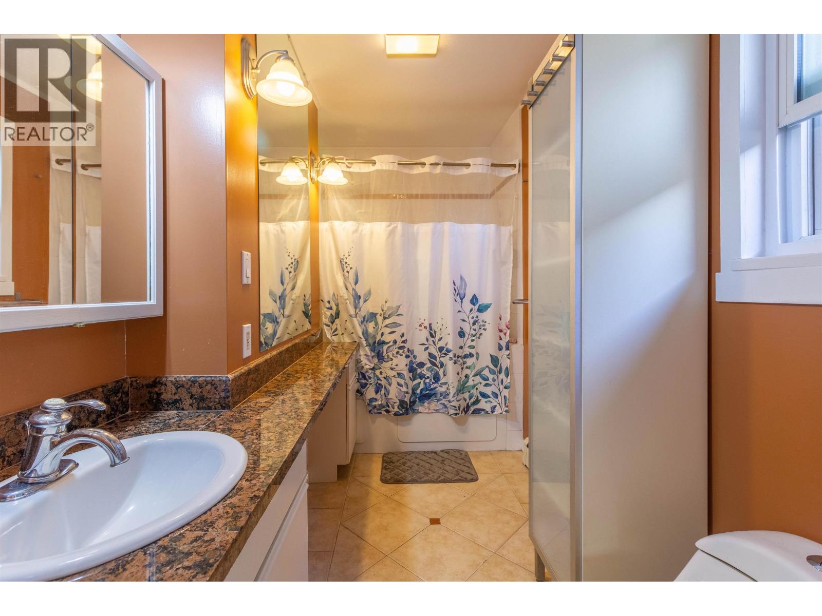 111 N FELL AVENUE, Burnaby