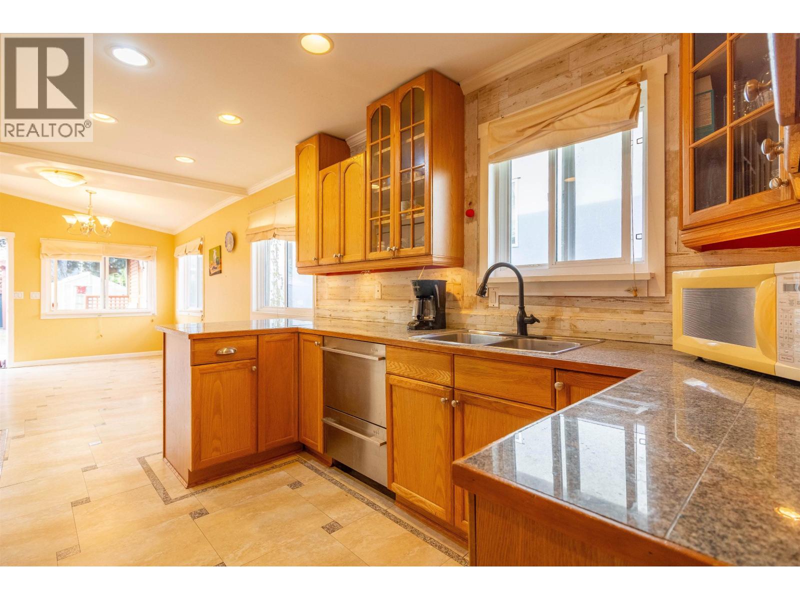 111 N FELL AVENUE, Burnaby