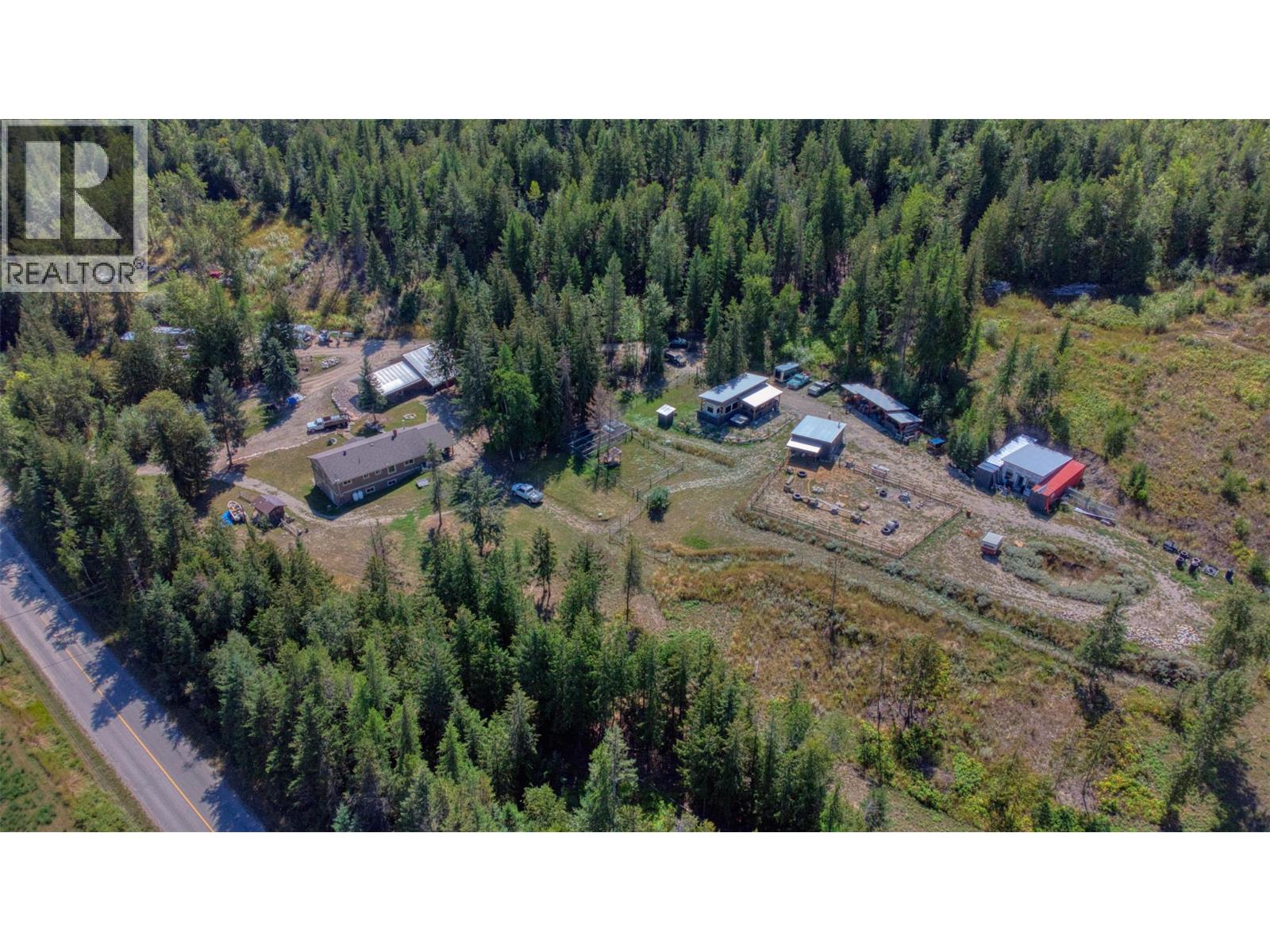 348 Creighton Valley Road, Lumby