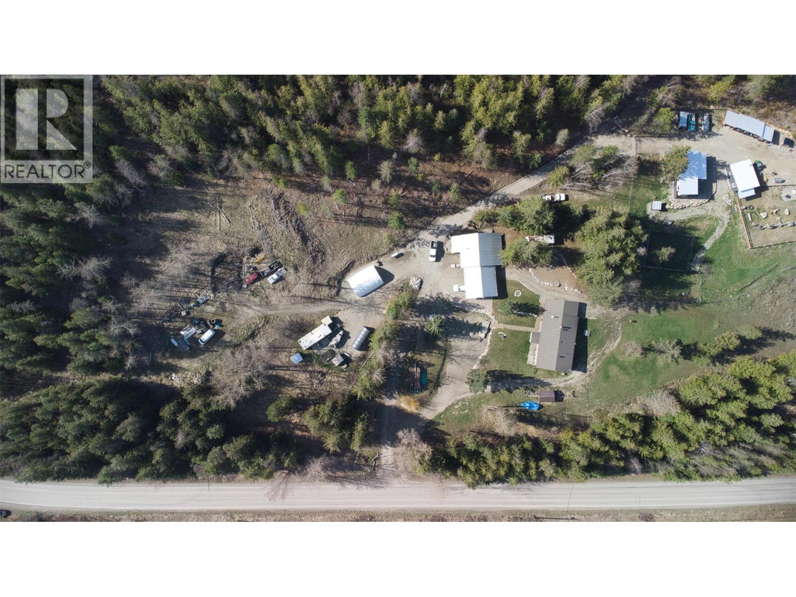 348 Creighton Valley Road, Lumby