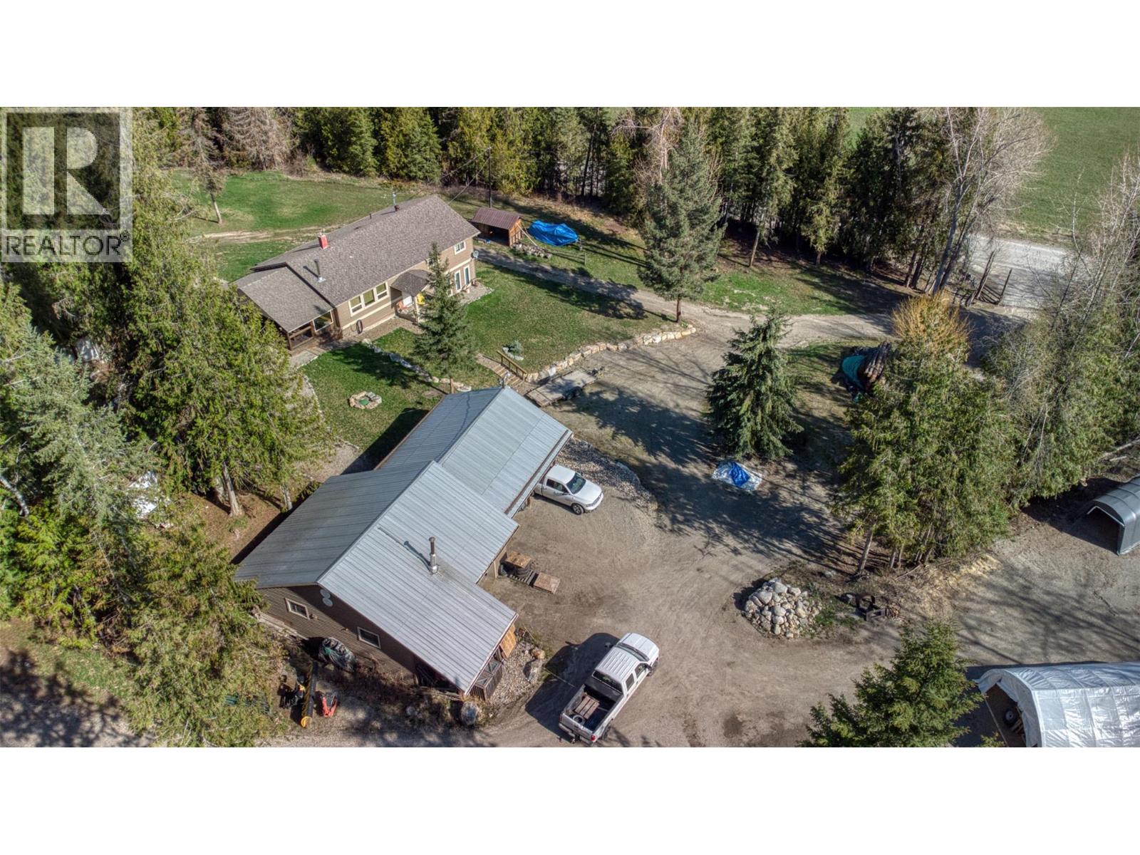 348 Creighton Valley Road, Lumby