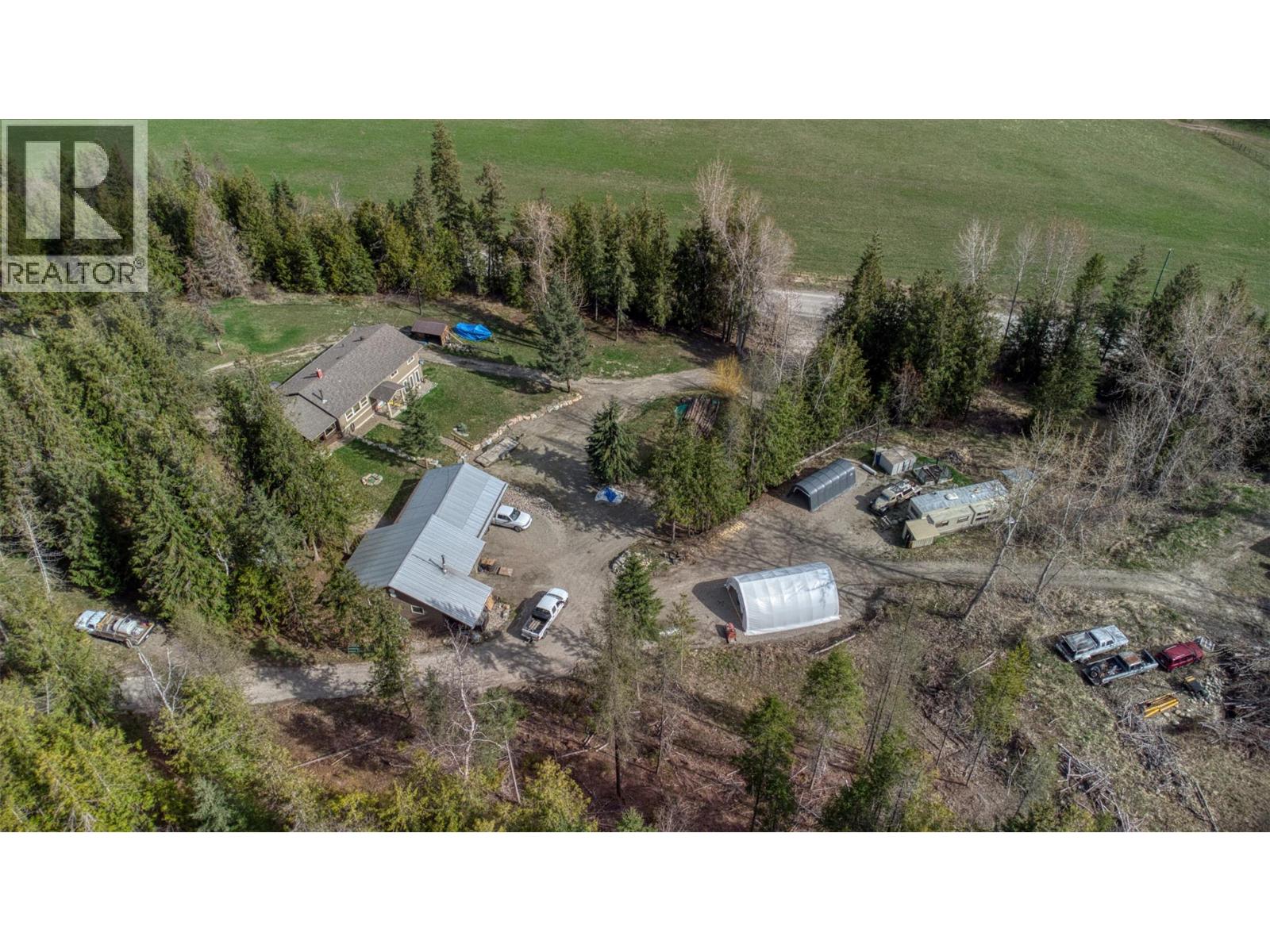 348 Creighton Valley Road, Lumby