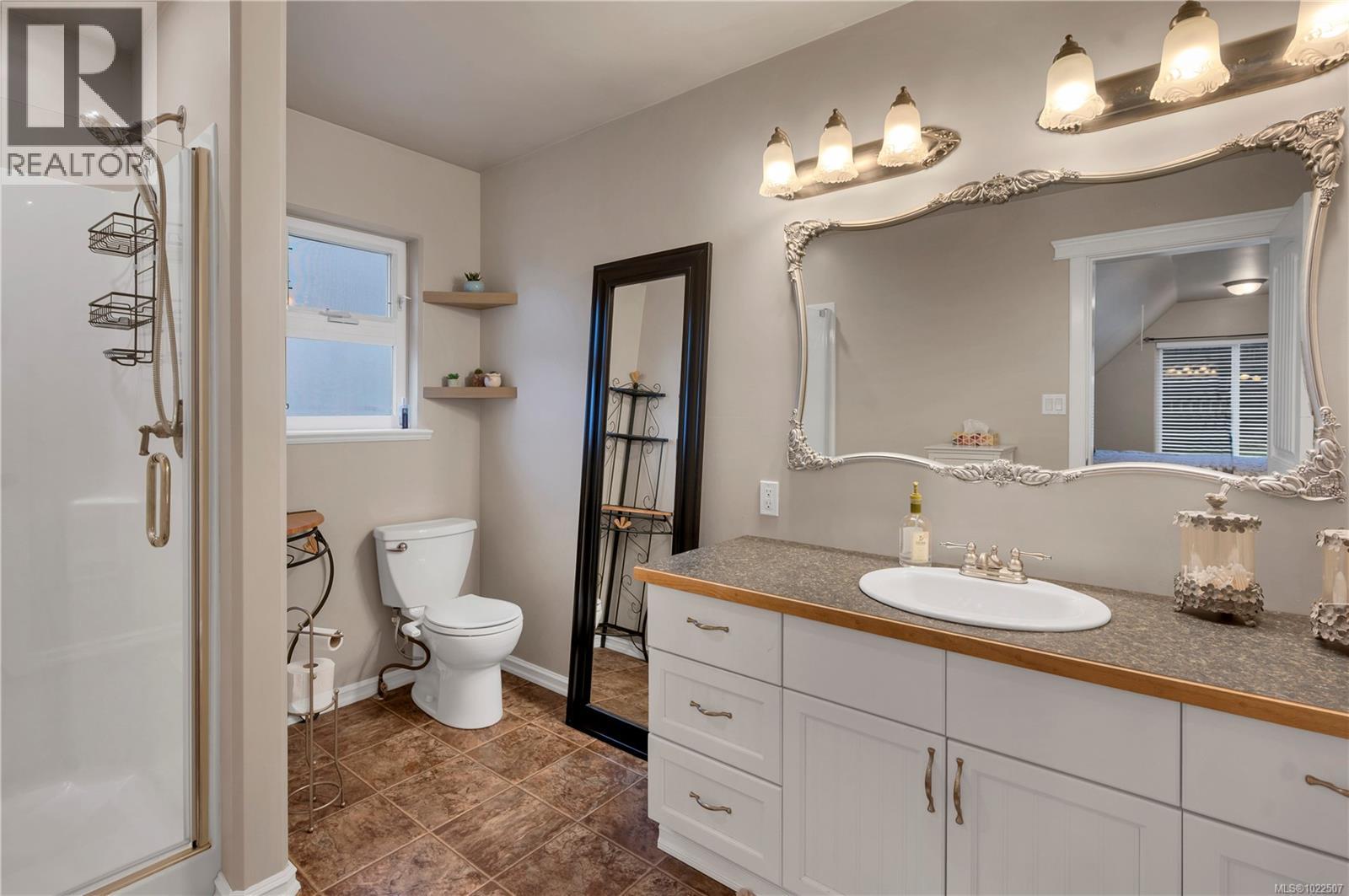 2825 Denman St, Campbell River