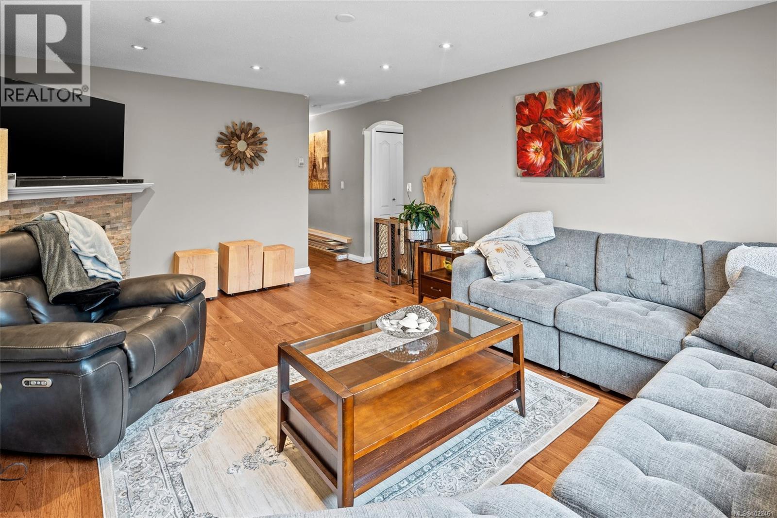 7209 Austins Pl, Sooke