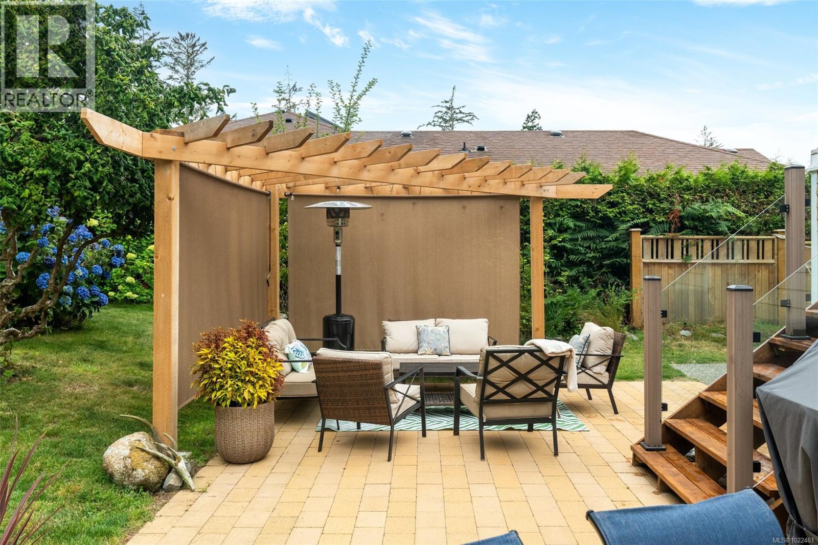 7209 Austins Pl, Sooke