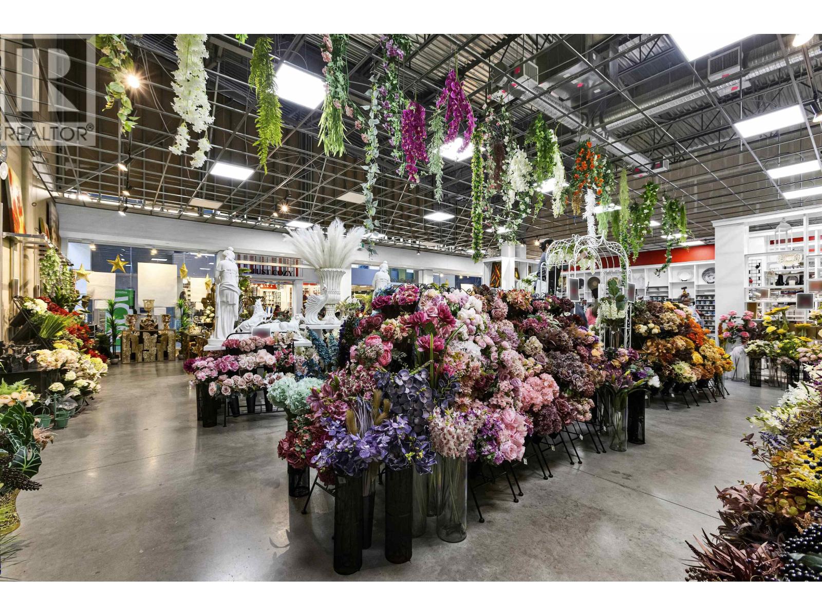 Business in Tsawwassen - Image 23