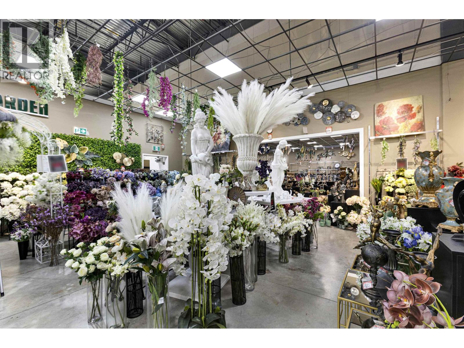 Business in Tsawwassen - Image 9
