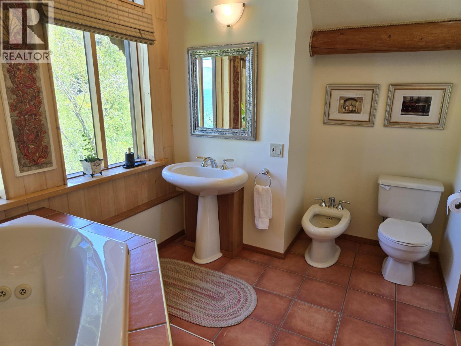 23854 MUND ROAD, Burns Lake