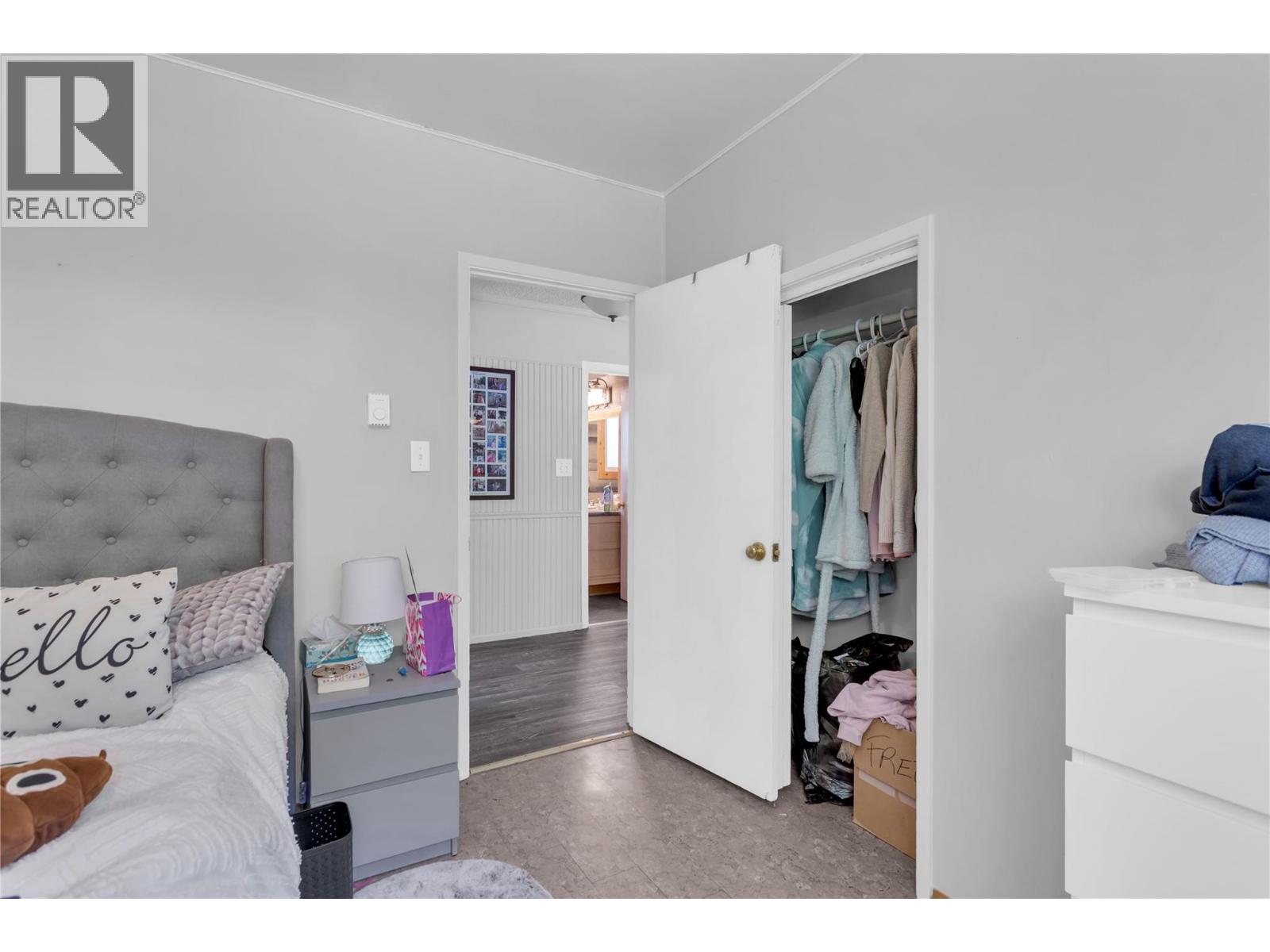  365 Clifton Road, Kelowna