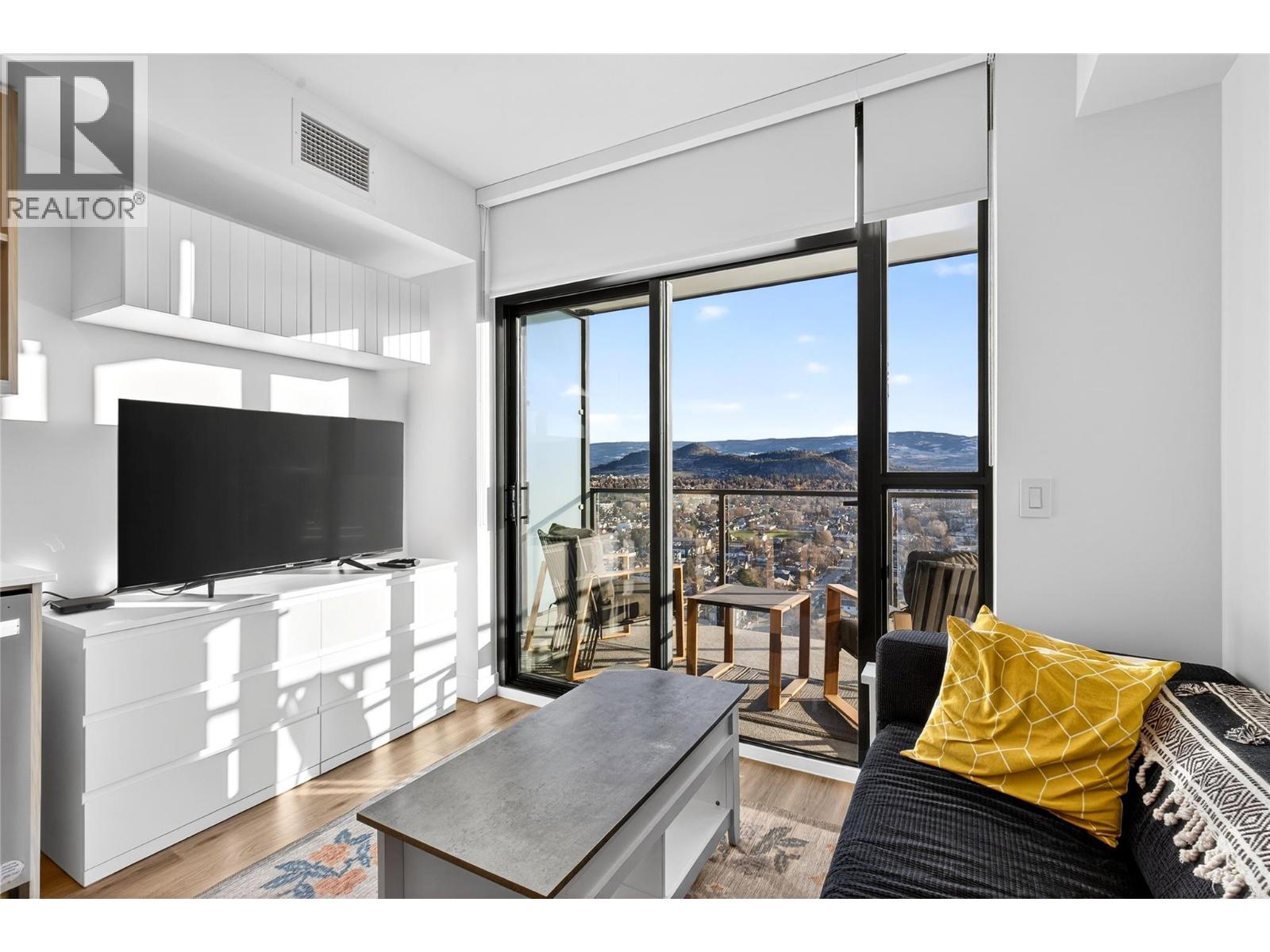 2606 1488 Bertram Street, Kelowna