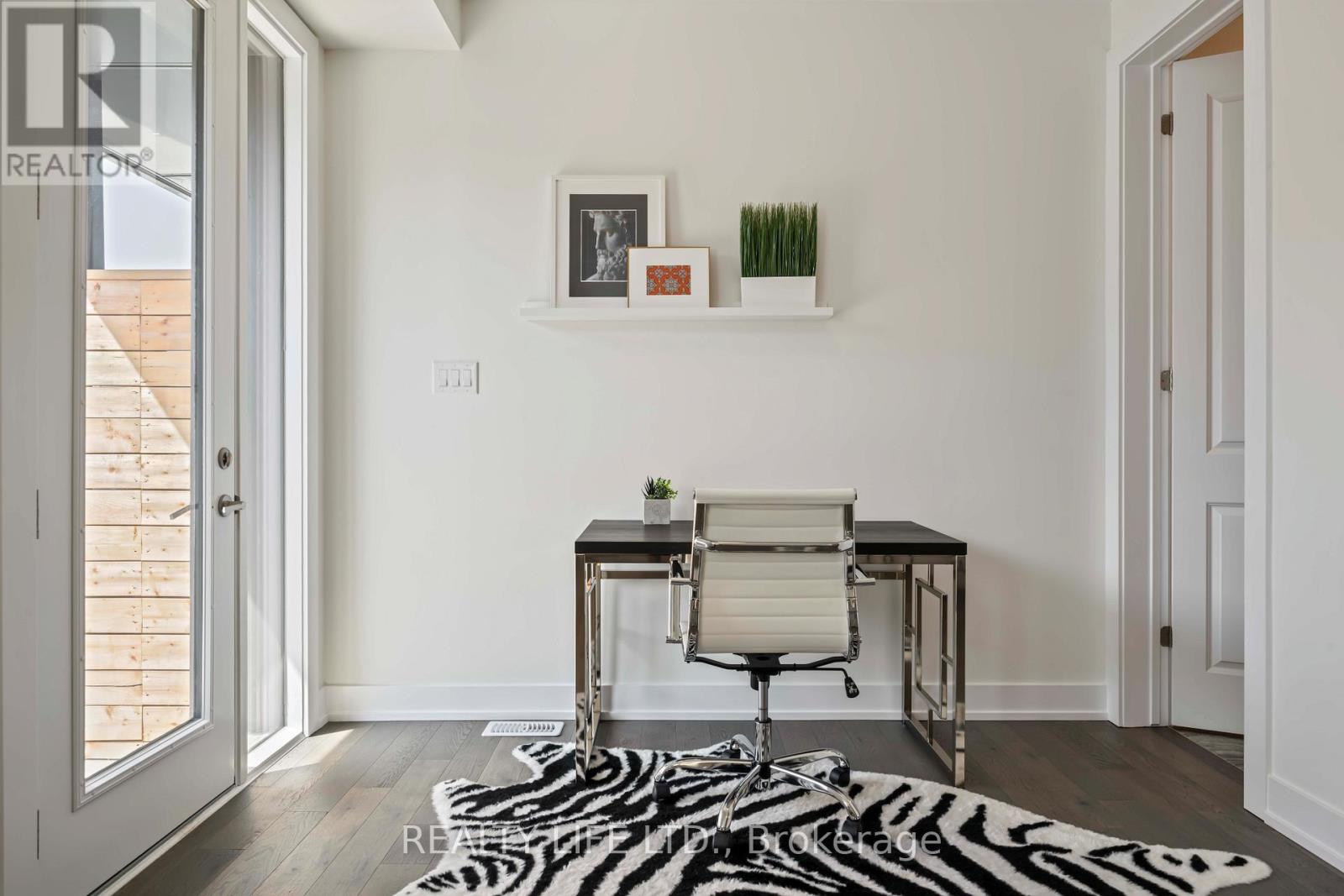 #6 2273 TURNBERRY ROAD - 19