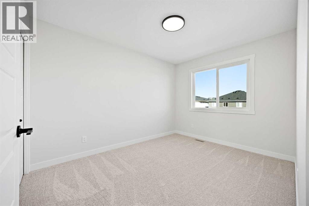 64 Fireside Common, Cochrane