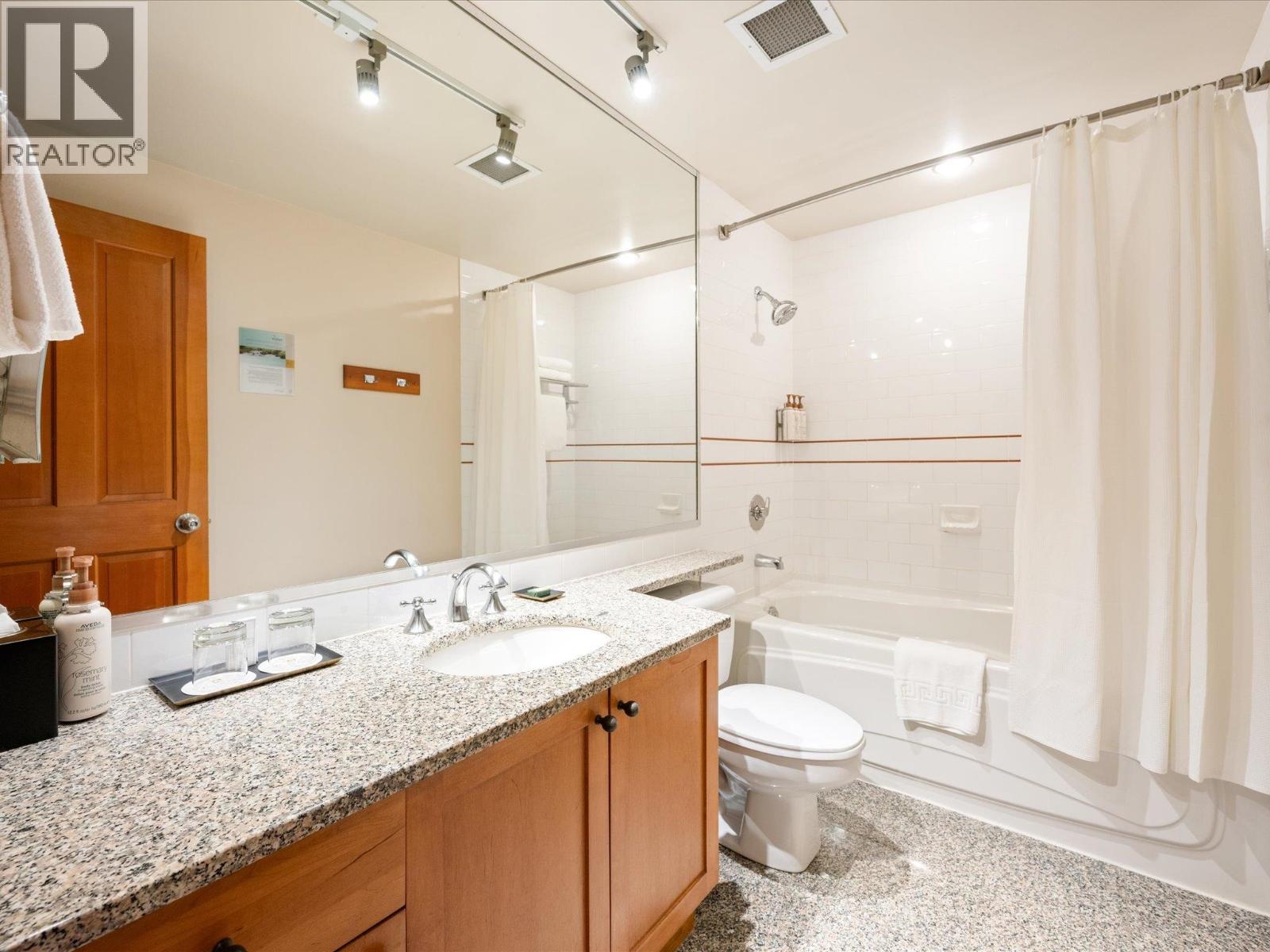 514 4320 SUNDIAL CRESCENT, Whistler