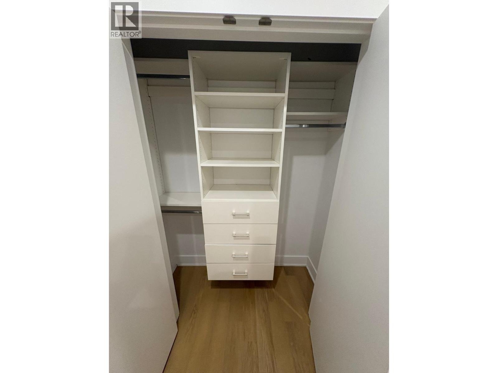 1838 MATHERS Crescent - photo 2