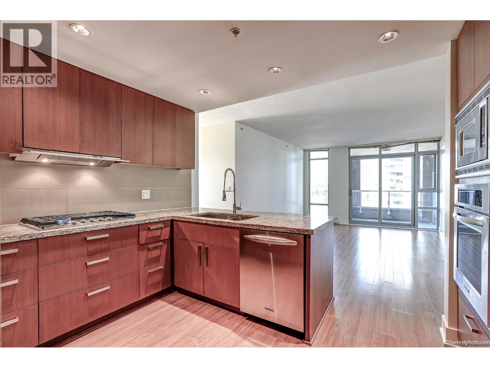 1502 1155 THE HIGH STREET, Coquitlam