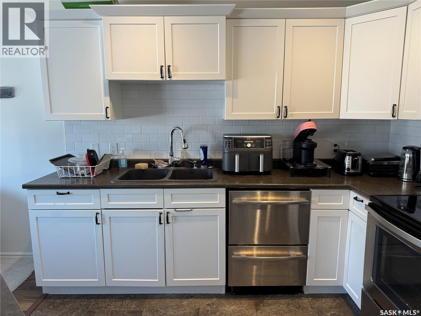 2 356 Studer STREET - Photo 2 of 35, La Ronge, Saskatchewan