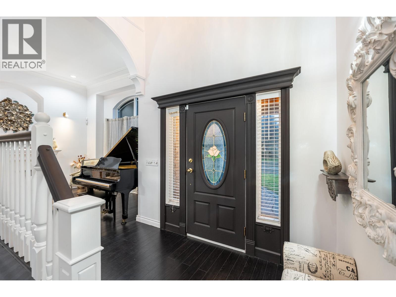 887 RIVERSIDE DRIVE, Port Coquitlam