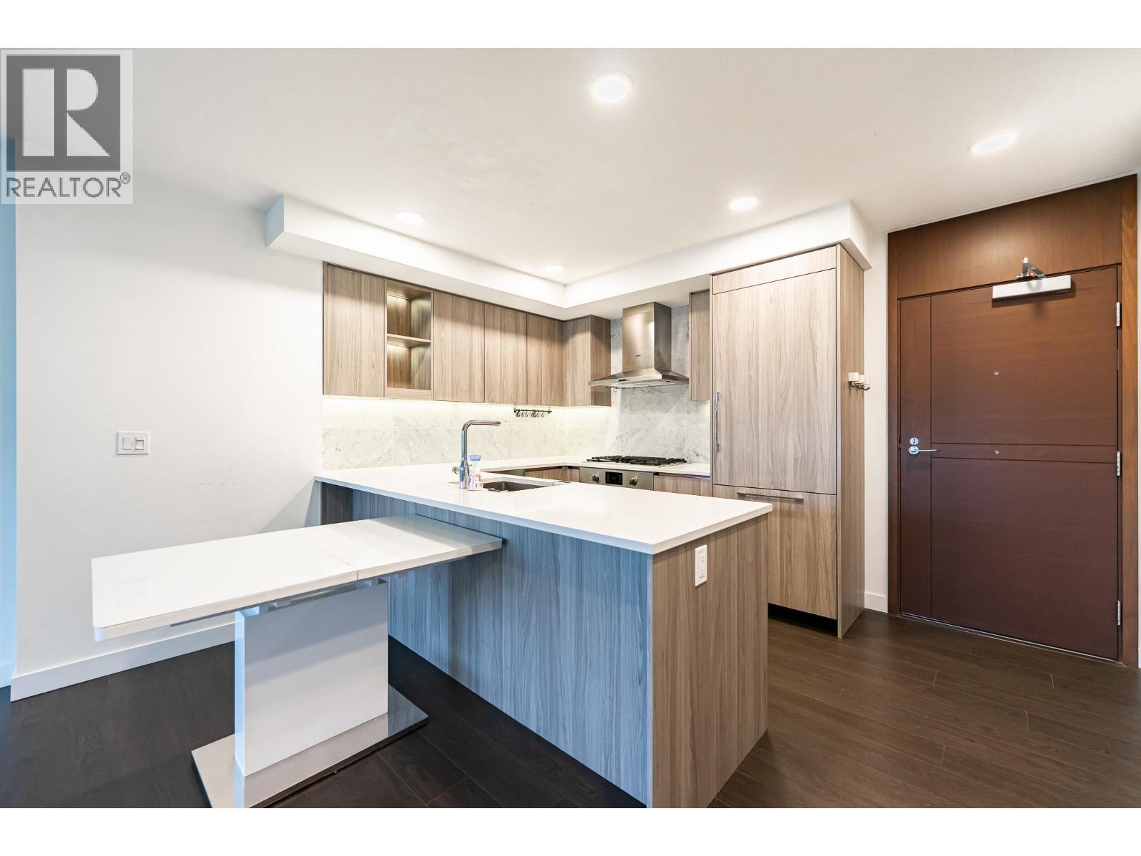 House in Richmond - Image 20