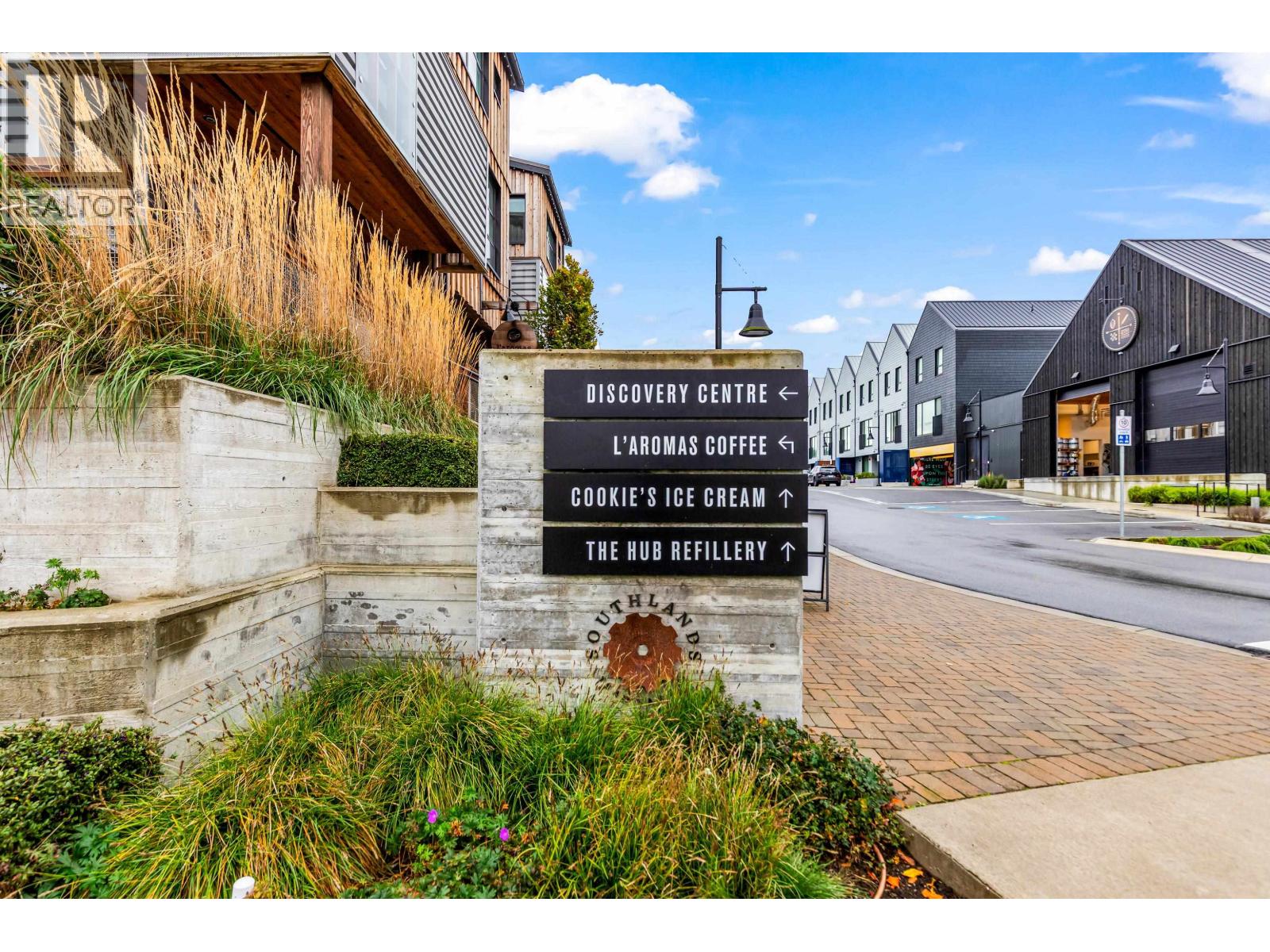 #209-251 BOUNDARY BAY Road, Delta