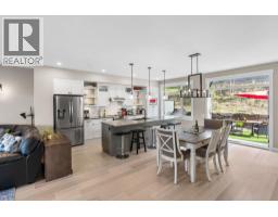 7 3220 Hilltown Drive, Kelowna