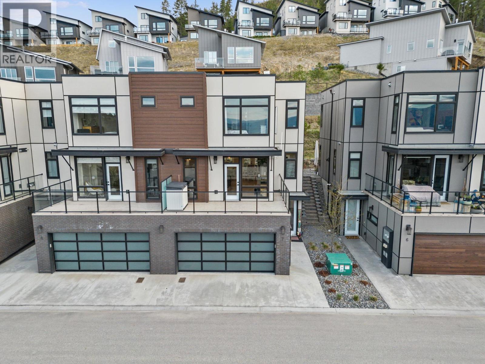 7 3220 Hilltown Drive, Kelowna