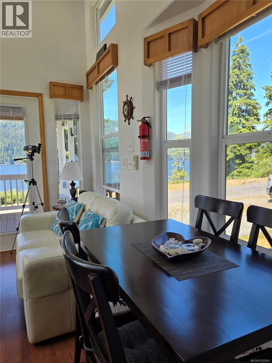 15 6340 Cerantes Rd, Port Renfrew