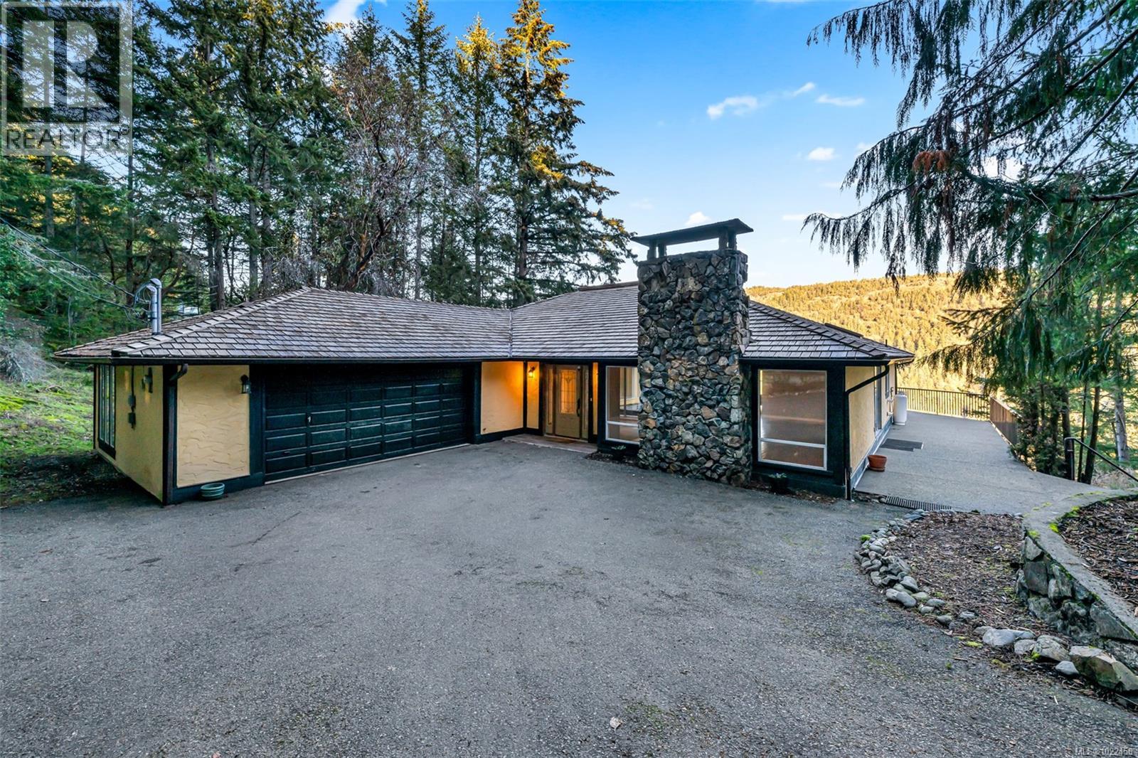 4133 Rocky Mountain Rd, Malahat