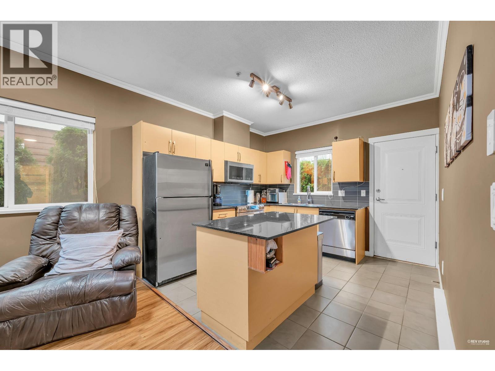 310 1661 FRASER AVENUE, Port Coquitlam