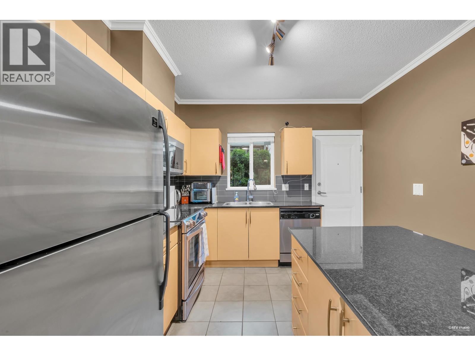 310 1661 FRASER AVENUE, Port Coquitlam