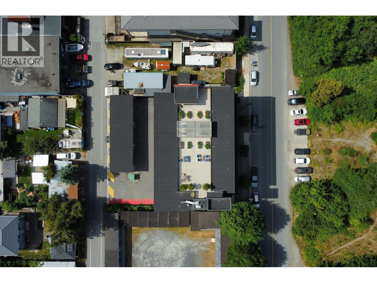 301 37762 THIRD AVENUE, Squamish