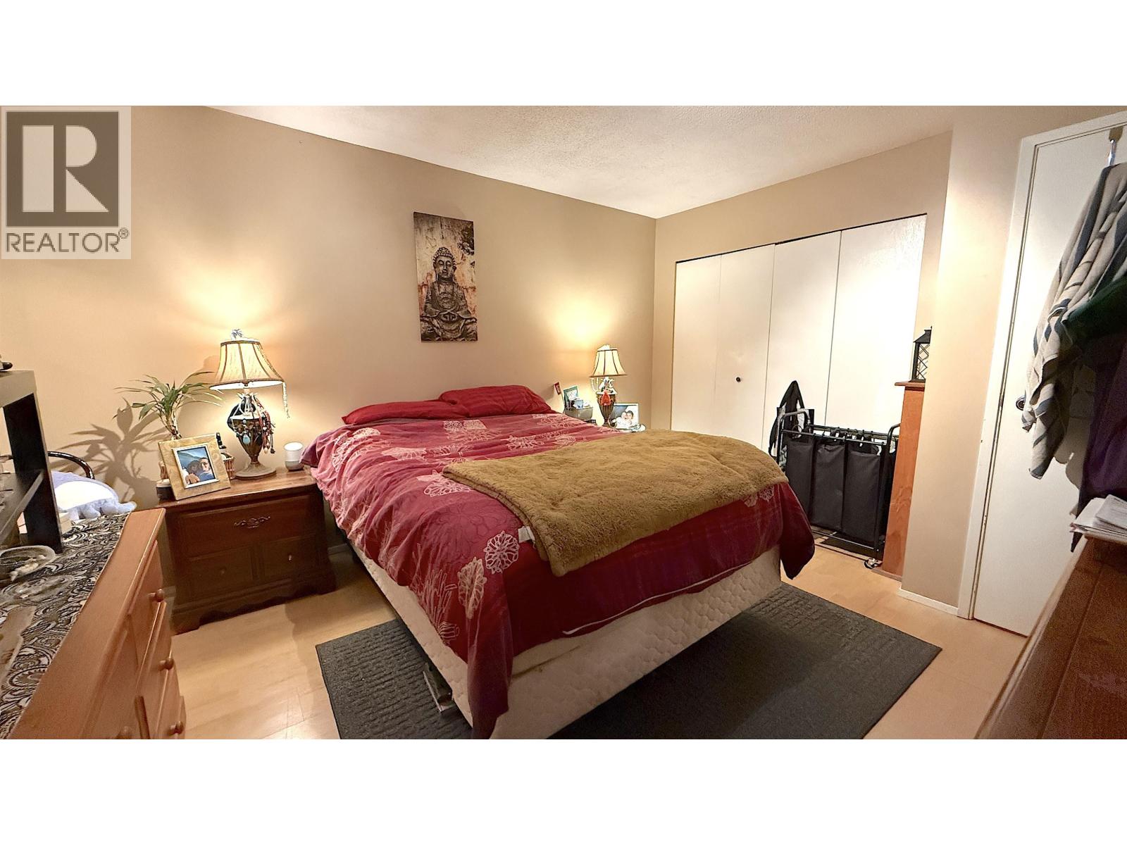 1796-1798 SLOAN AVENUE