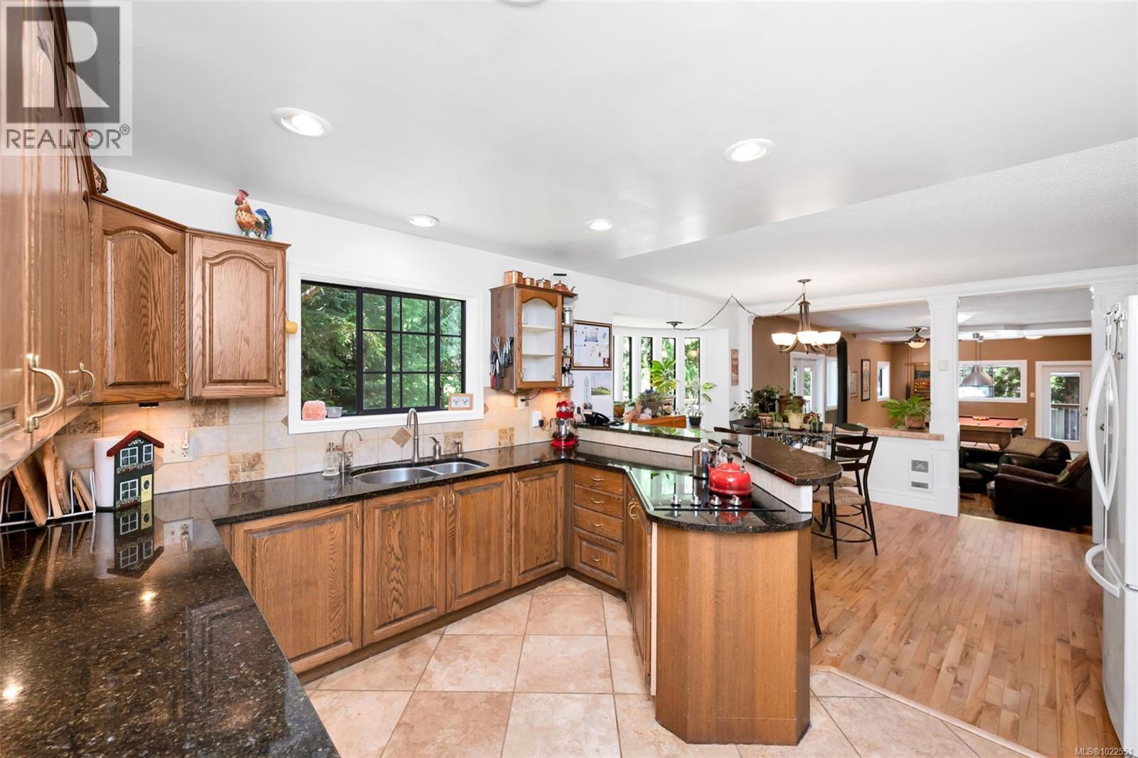 5885 Jupiter Pl, Sooke