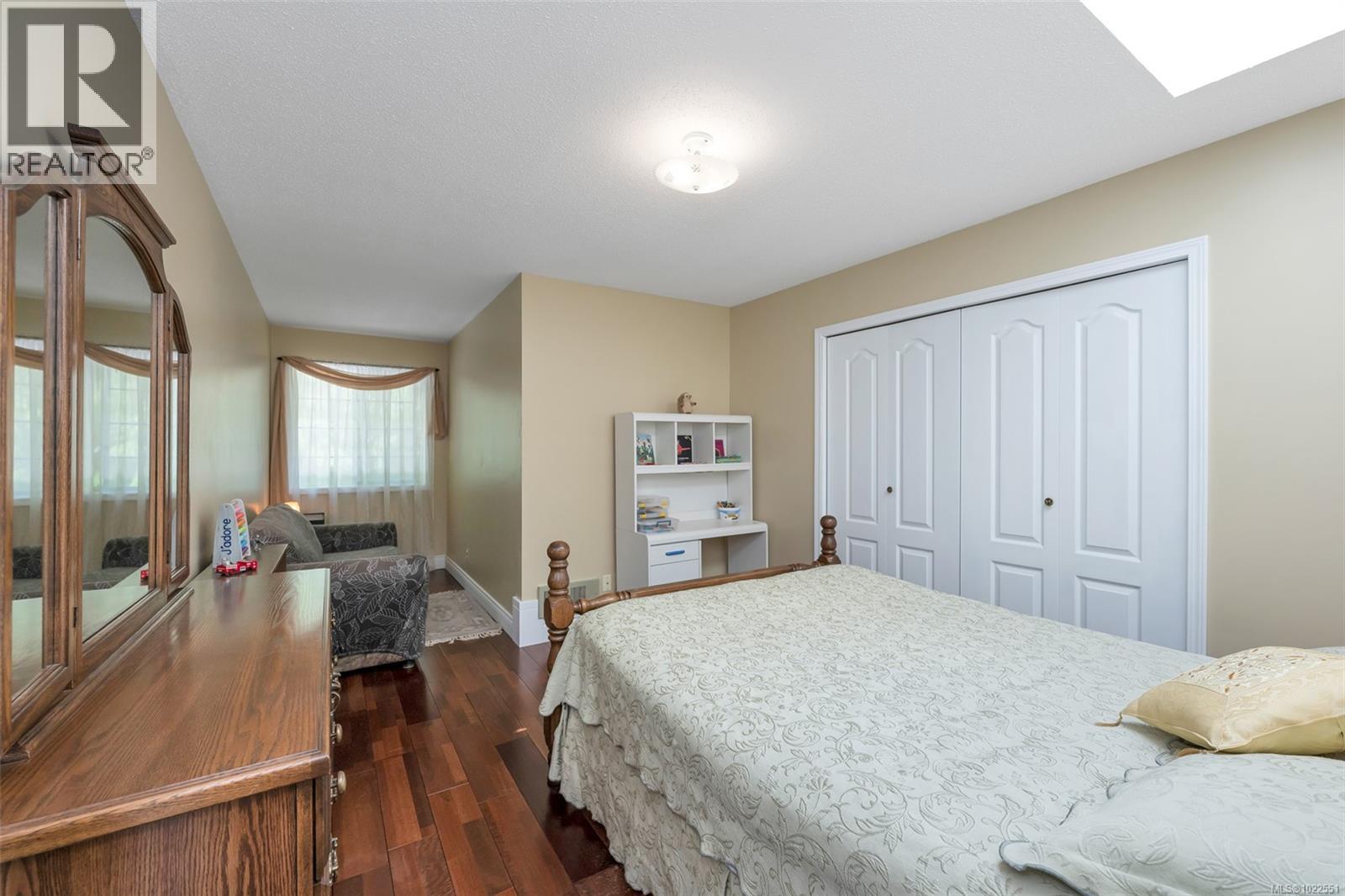 5885 Jupiter Pl, Sooke