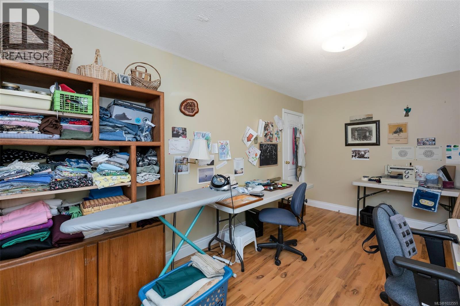 5885 Jupiter Pl, Sooke