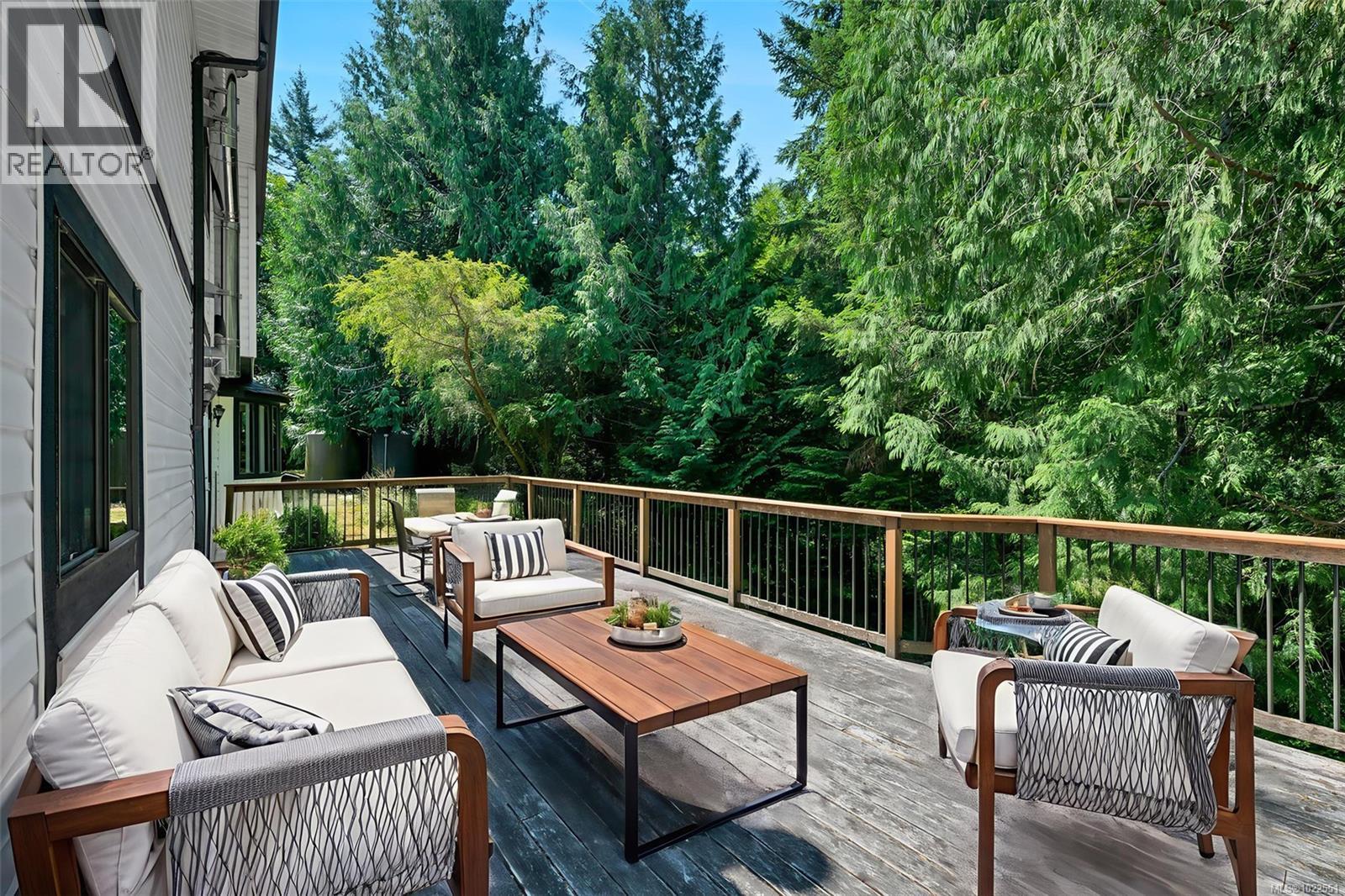 5885 Jupiter Pl, Sooke