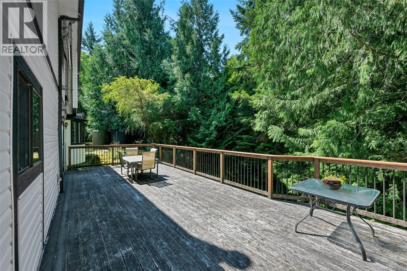 5885 Jupiter Pl, Sooke