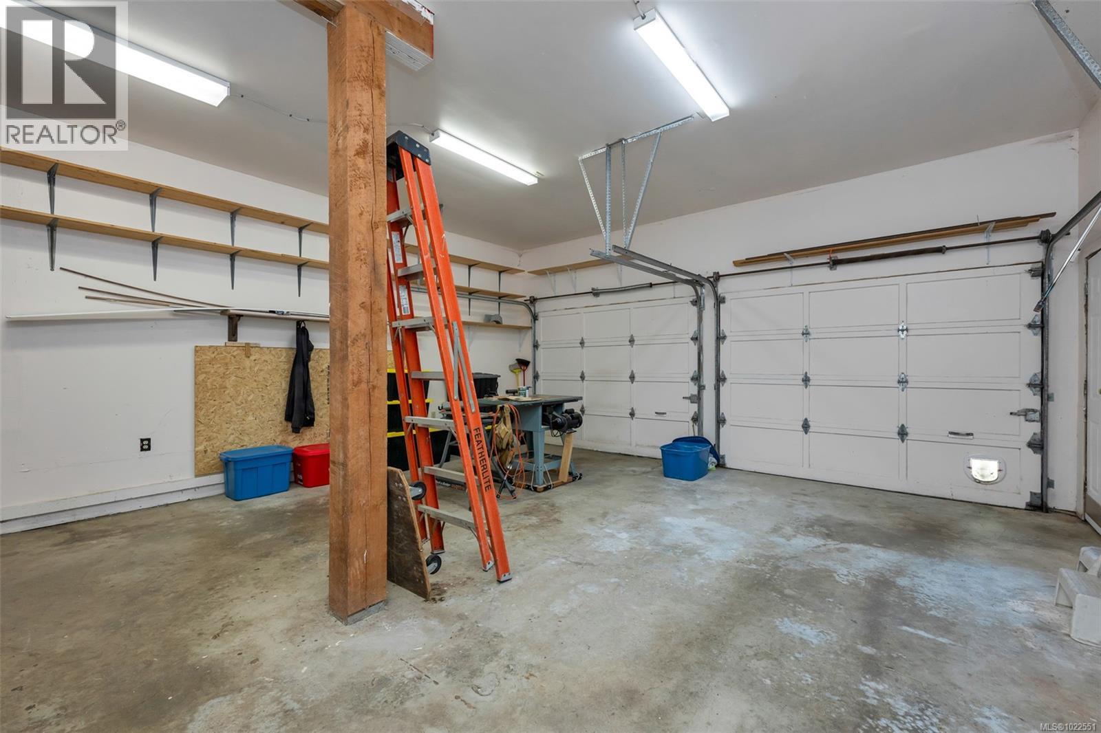 5885 Jupiter Pl, Sooke