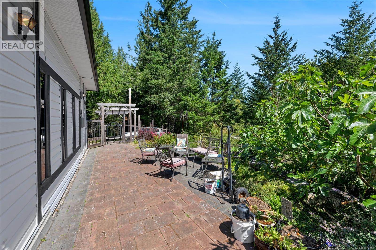 5885 Jupiter Pl, Sooke