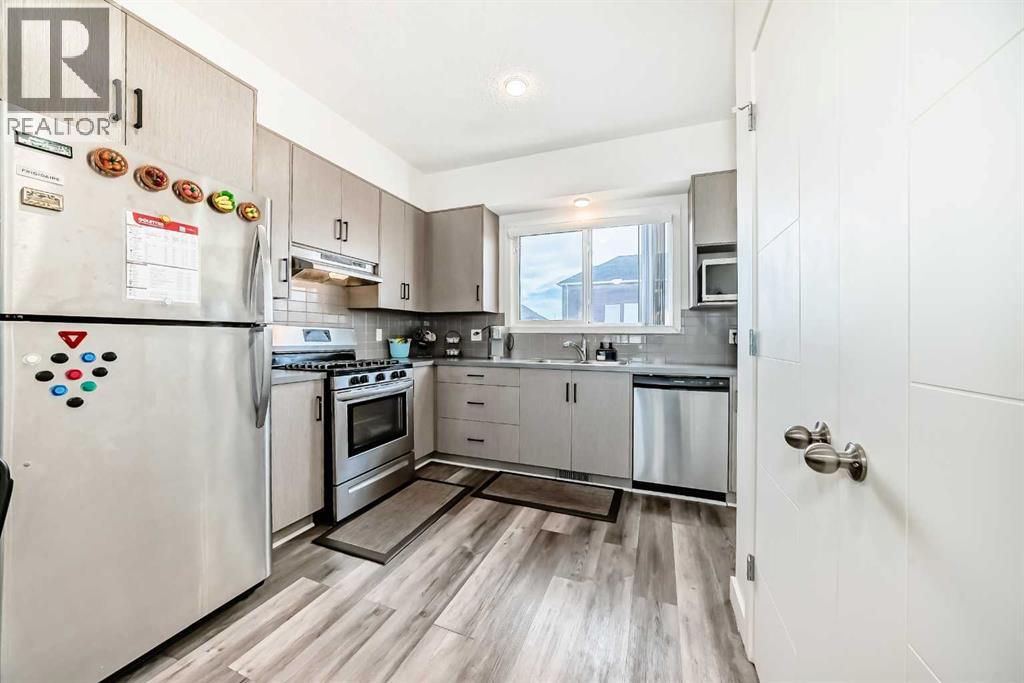 Single Family House for Sale in  Savanna Park NE Saddle Ridge Calgary 