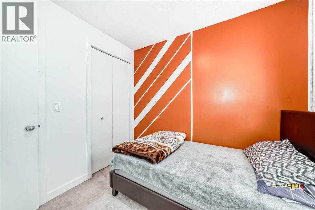 Single Family House for Sale in  Savanna Park NE Saddle Ridge Calgary 