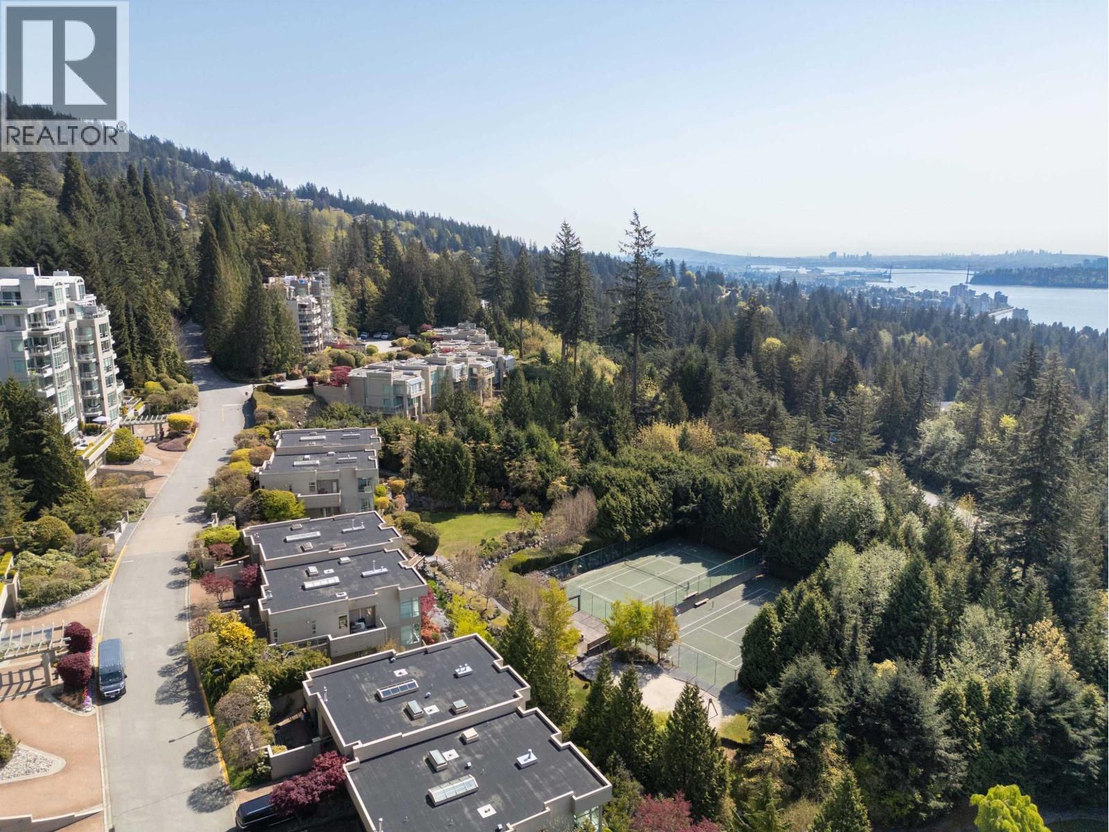 3112 DEER RIDGE DRIVE, West Vancouver
