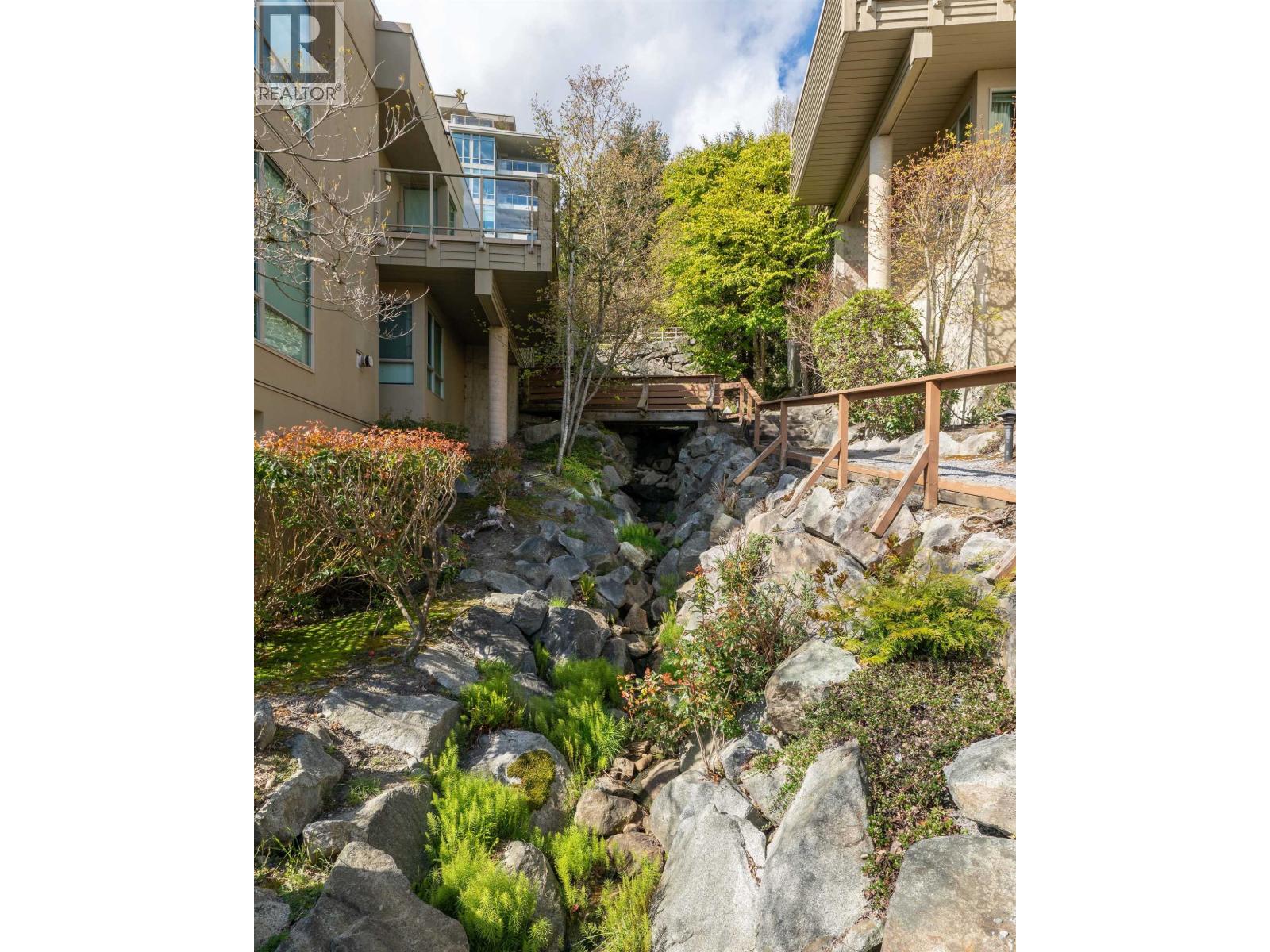 3112 DEER RIDGE DRIVE, West Vancouver