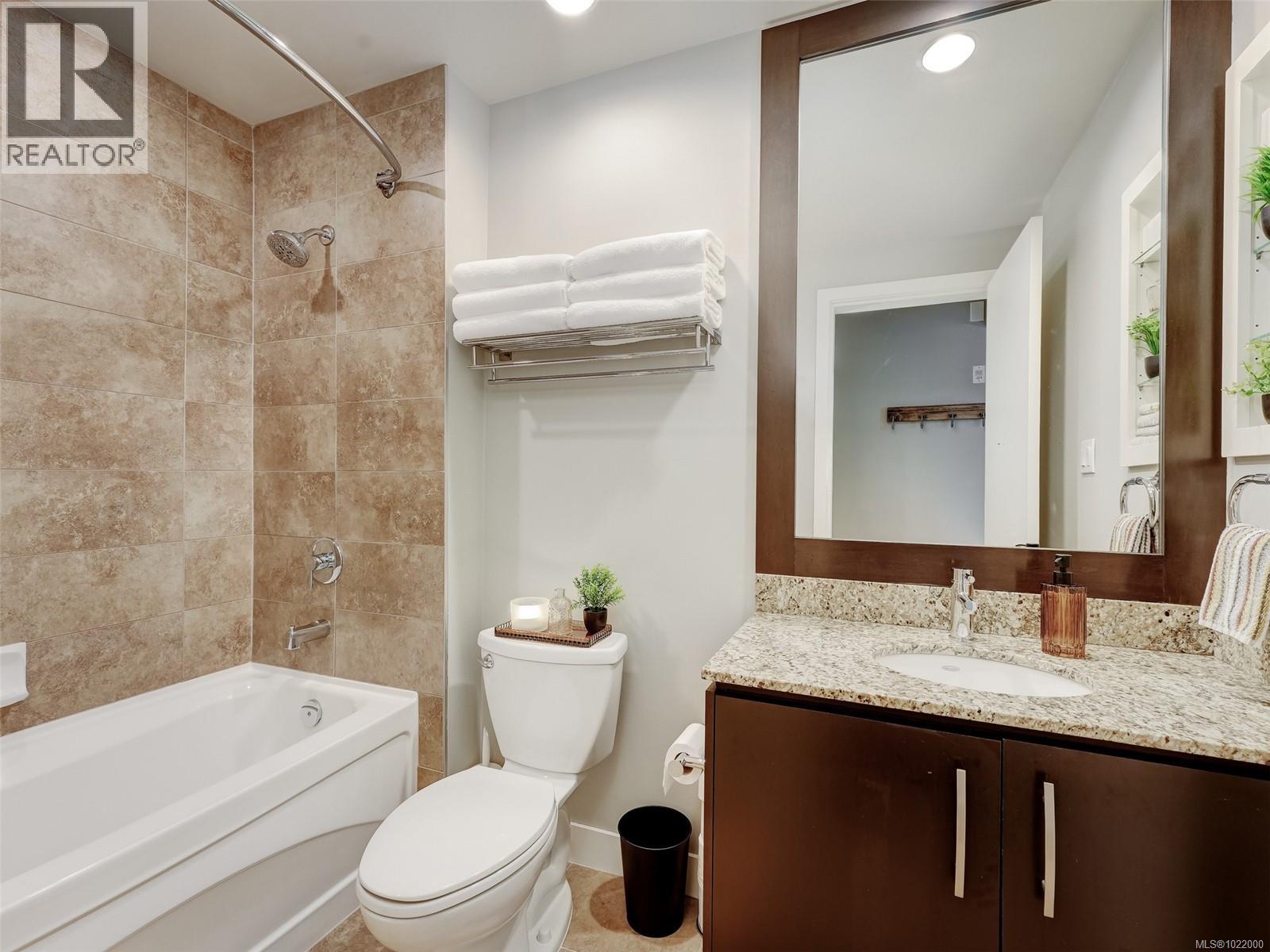 120 1375 Bear Mountain Pkwy, Langford