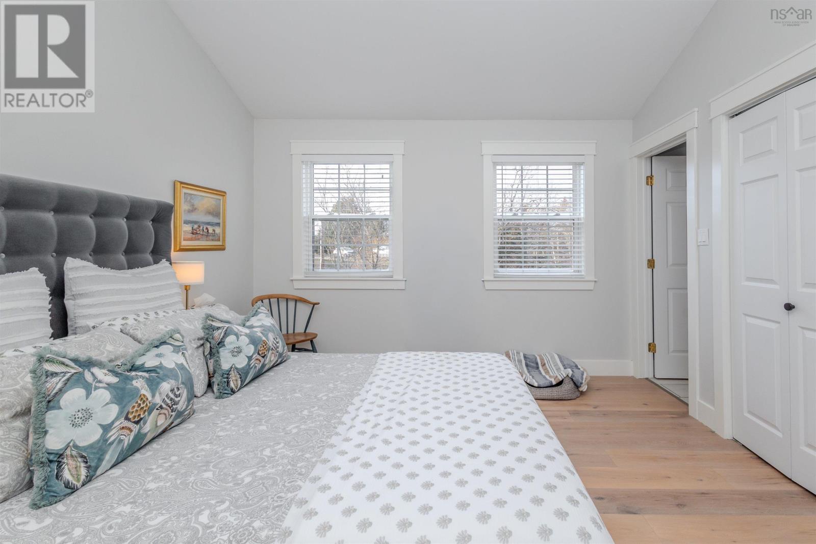 Property 30 of 46 of 44 Ferndell Crescent