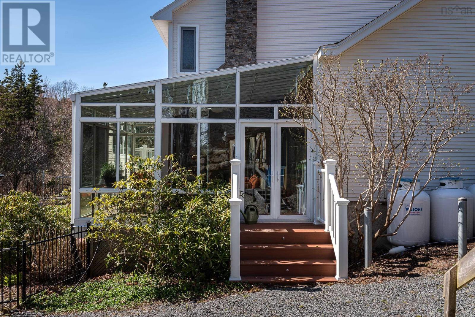 Property 32 of 43 of 129 Masons Point Road