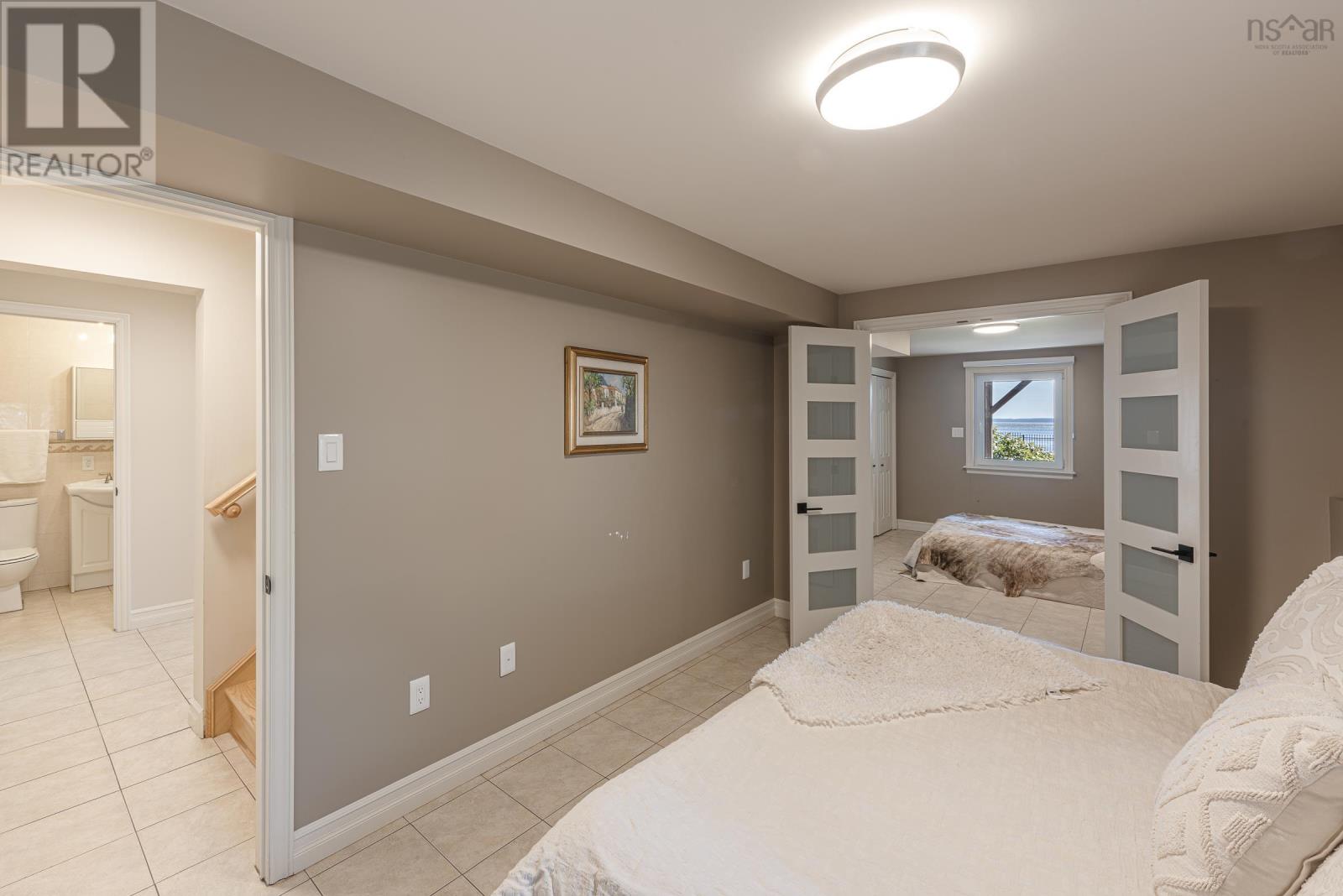 Property 29 of 43 of 129 Masons Point Road