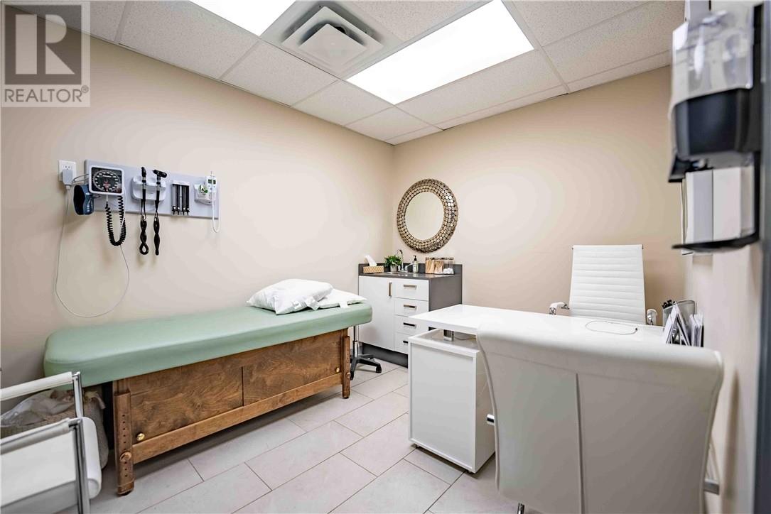 1536 Lasalle Boulevard Unit# B-3