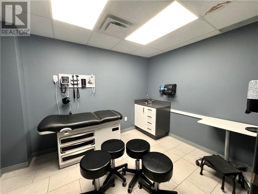 1536 Lasalle Boulevard Unit# B-4